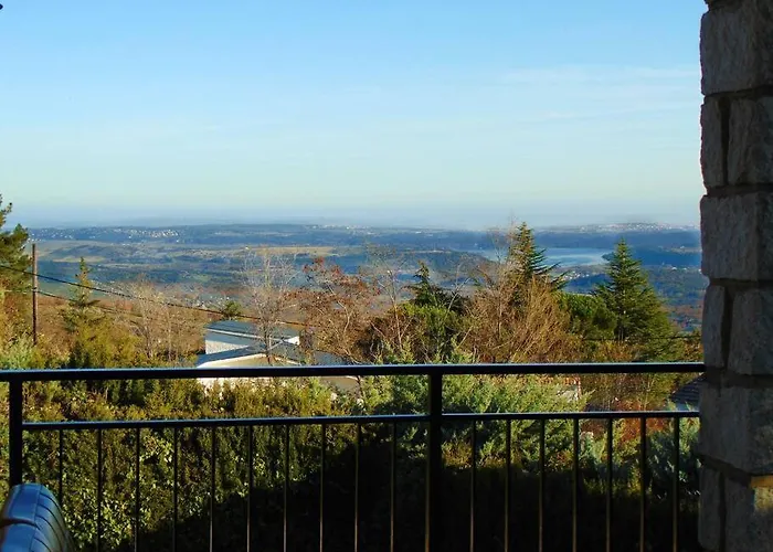 Casa En La Sierra De Madrid Para Grupos Grandes